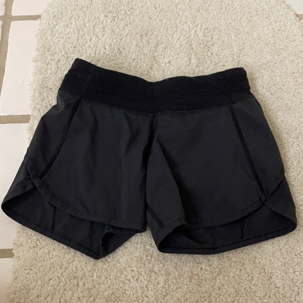ivivva black shorts